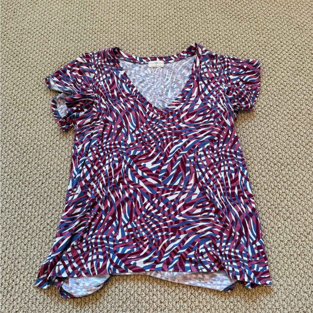T.La Red and Blue Flutter Sleeve Graphic Tee